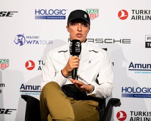 Iga Swiatek WTA Ranking 1 POL in an interview GER Porsche Tennis Grand Prix GP Stuttgart 2024, Porsche Arena, 15 04 2024 GER Porsche Tennis Grand Prix GP Stuttgart 2024 Porsche Arena, 15 04 2024 Stuttgart Copyright: xEibner-Pressefoto RogerxBuerkex EP