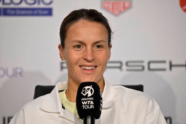Tatjana Maria GER in interview Microphone Micro Logo WTA Tennis Ladies Porsche Cup Porsche Tennis Grand Prix GP Stuttgart 2024 Porsche Arena 15 04 2023 DFL REGULATIONS PROHIBIT ANY USE OF PHOTOGRAPHS AS IMAGE SEQUENCES AND OR QUASI VIDEO Porsche Tennis Grand Prix GP Stuttgart 2024