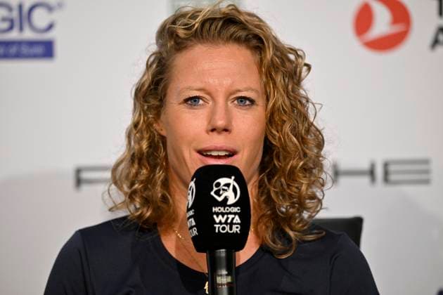 Laura Siegemund GER in interview Microphone Micro Logo WTA Tennis Ladies Porsche Cup Porsche Tennis Grand Prix GP Stuttgart 2024 Porsche Arena 15 04 2023 DFL REGULATIONS PROHIBIT ANY USE OF PHOTOGRAPHS AS IMAGE SEQUENCES AND OR QUASI VIDEO Porsche Tennis Grand Prix GP Stuttgart 2024