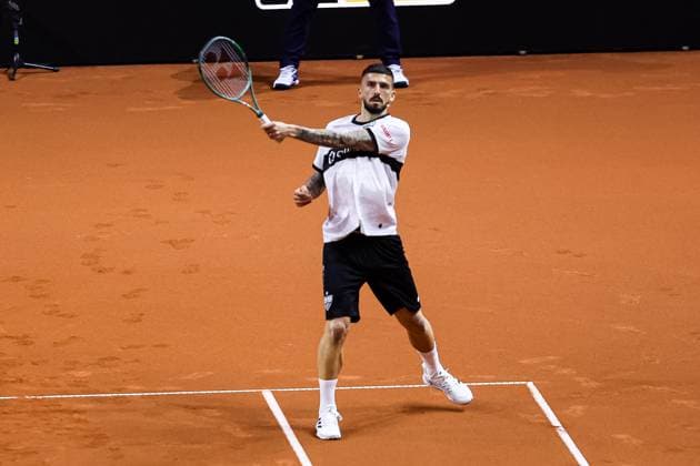 Tennis show act with Fabian Bredlow VFB GER Porsche Tennis Grand Prix GP Stuttgart 2024, Porsche Arena, 15 04 2024 GER Porsche Tennis Grand Prix GP Stuttgart 2024 Porsche Arena, 15 04 2024 Stuttgart Copyright: xEibner-Pressefoto RogerxBuerkex EP