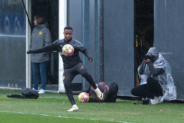 15 04 2024, Football, Season 2023 2024, UEFA Champions League, UCL, Final training, Borussia Dortmund Atletico Madrid, Youssoufa Moukoko Borussia Dortmund , Dortmund Signal Iduna Park NRW Germany xRHR PHOTO DEx Copyright: DennisxEwert RHR-FOTOx RHR-FOTO DE
