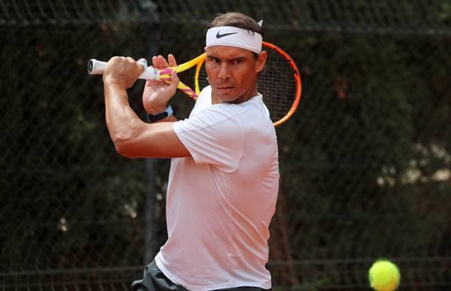 Barcelona Open Banc Sabadell 2024 - Day One Rafael Nadal is training during the Barcelona Open Banc Sabadell, 71st Conde de Godo Trophy, at the Real Club de Tennis Barcelona 1899, in Barcelona, Spain, on April 15, 2024. Barcelona Barcelona Spain Copyright: xUrbanandsportx originalFilename:urbanandsport-rafanada240415_npTgu