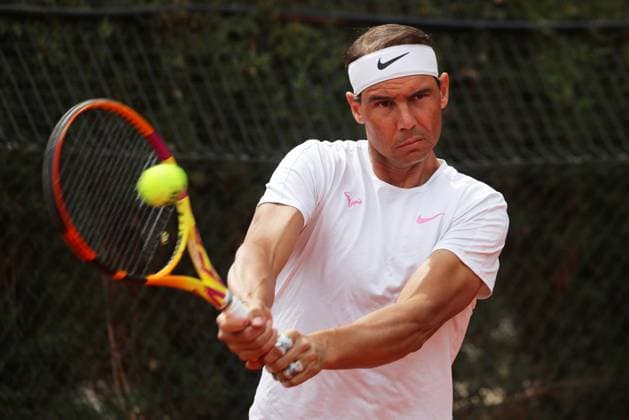 Barcelona Open Banc Sabadell 2024 - Day One Rafael Nadal is training during the Barcelona Open Banc Sabadell, 71st Conde de Godo Trophy, at the Real Club de Tennis Barcelona 1899, in Barcelona, Spain, on April 15, 2024. Barcelona Barcelona Spain  Copyright: xUrbanandsportx originalFilename:urbanandsport-rafanada240415_nptTy.jpg