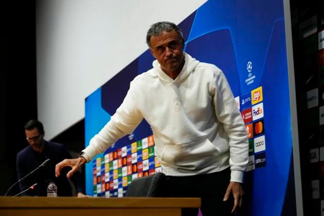 Paris Saint-Germain Training Session And press conference, PK, Pressekonferenz - UEFA Champions League 2023 24 Luis Enrique head coach of PSG during the press conference before the UEFA Champions League quarter-final second leg match between FC Barcelona, Barca and Paris Saint-Germain at Estadi Olimpic Lluis Companys on April 15, 2024 in Barcelona, Spain. Barcelona Spain  Copyright: xJosexBretonx originalFilename:breton-parissai240415_npULF.jpg