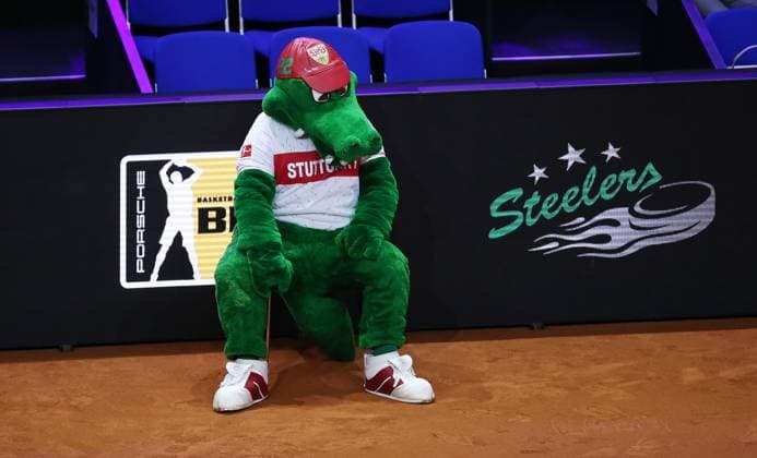 15 04 2024, Germany, Stuttgart, Porsche Tennis Grand Prix 2024, show tournament, doubles, VfB mascot Fritzle