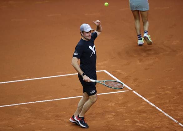 15 04 2024, Germany, Stuttgart, Porsche Tennis Grand Prix 2024, show tournament, doubles, Jackson Cressey from the Bietigheim Steelers ice hockey club