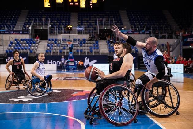 2024 IWBF Mens Repechage Italy Kanda 15 04 2024 Vincent Dallaire Canada, 7 on the ball, Dimitri Tanghe Italy, 10 2024 IWBF Mens Repechage Italy Kanda Azur Arena, Antibes Copyright: xBEAUTIFULxSPORTS Wunderlx