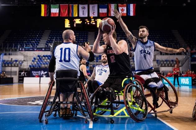 Wheelchair basketball, IWBF, Italy - Canada