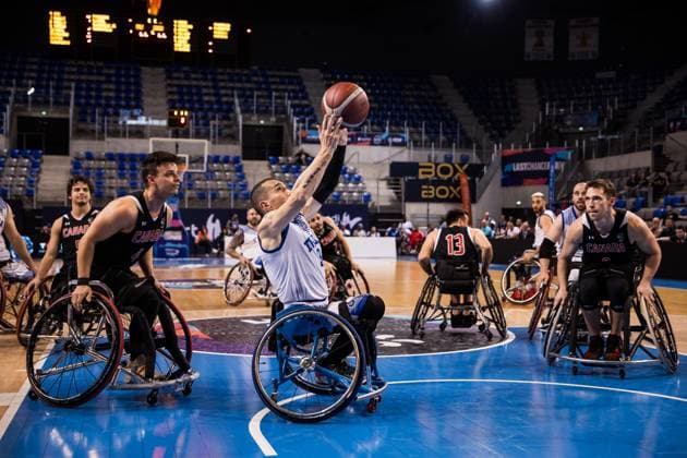 2024 IWBF Mens Repechage Italy Kanda 15 04 2024 Nikola Goncin Canada, 4 , Fabio Raimondi Italy, 9 in the throw 2024 IWBF Mens Repechage Italy Kanda Azur Arena, Antibes Copyright: xBEAUTIFULxSPORTS Wunderlx