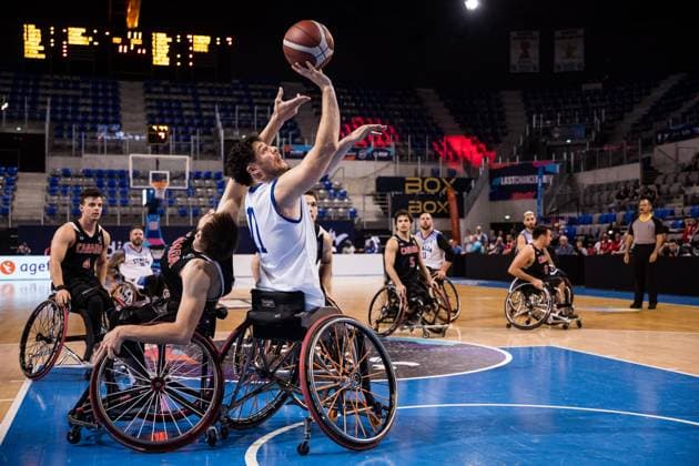 2024 IWBF Mens Repechage Italy Kanda 15 04 2024 Vincent Dallaire Canada, 7 , Filippo Carossino Italy, 11 on the ball 2024 IWBF Mens Repechage Italy Kanda Azur Arena, Antibes Copyright: xBEAUTIFULxSPORTS Wunderlx