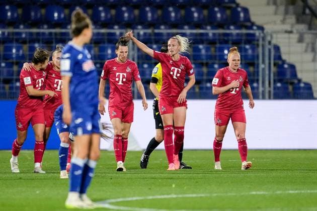 from left Sara Agrez Cologne, 4 , goal scorer Meike Messmer Messmer, Cologne, 20 , Laura Vogt Cologne, 8 , players of 1 FC Cologne, cheer about the goal to 0 1, jubilation, goal celebration, celebrate the goal, goal, celebration, jubilation about the goal, optimistic, match scene, highlight, action, action, 15 04 2024, Sinsheim Hoffenheim Germany , football, Google Pixel Women Bundesliga, TSG 1899 Hoffenheim 1 FC Köln, DFB DFL REGULATIONS PROHIBIT ANY USE OF PHOTOGRAPHS AS IMAGE SEQUENCES AND OR QUASI VIDEO xozx