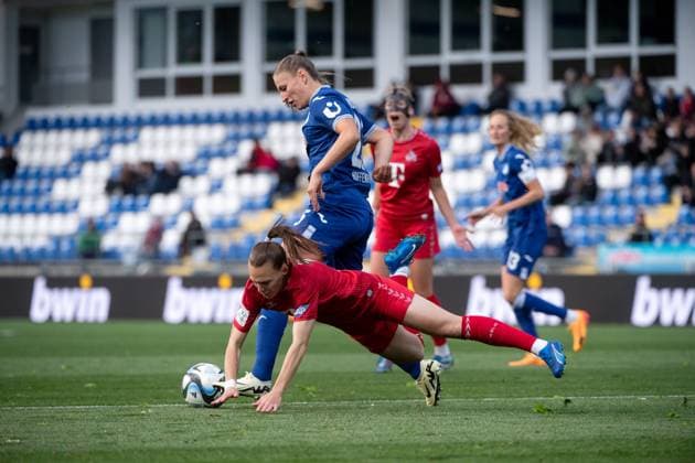 Melissa Koessler TSG Hoffenheim, 25 in duel with Sara Agrez FC Koeln, 04 , GER, TSG 1899 Hoffenheim vs FC Koeln, Fußball Google Pixel Frauen Bundesliga, 18 Spieltag, Saison 2023 2024, 15 04 2024 DFB regulations prohibit any use of photographs as image sequences and or quasi video GER, TSG 1899 Hoffenheim vs FC Koeln, Fussball Google Pixel Frauen Bundesliga, 18 Spieltag, Saison 2023 2024, 15 04 2024 Hoffenheim Copyright: xEibner-Pressefoto Memmlerx EP_MMR