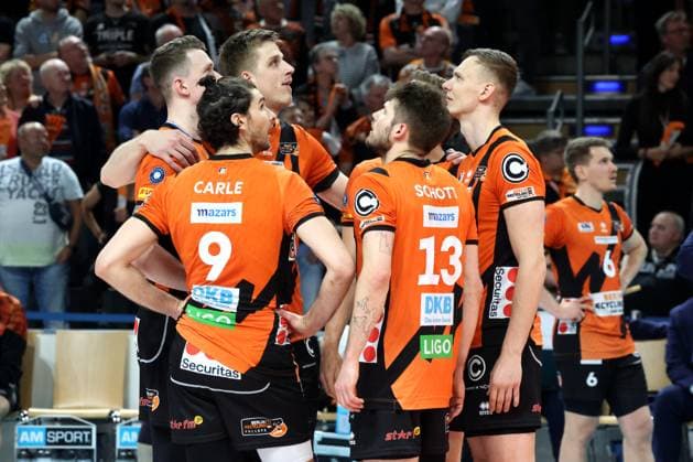 DEU, DVV, 1 VBL, BR Volleys vs VfB Friedrichshafen, 15 04 2024, Max Schmeling Halle, Berlin, DEU, DVV, 1 VBL, BR Volleys vs VfB Friedrichshafen, in the picture BR Volleys player circle Photo Juergen Engler nordphoto GmbH nordphotoxGmbHx xEngler nph00076