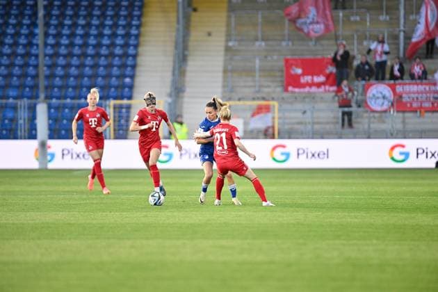 Google Pixel Women Bundesliga TSG Hoffenheim vs 1 FC Köln Hoffenheim, 15 04 2024 Erëleta Memeti TSG Hoffenheim, 7 , Anna Gerhardt 1 FC Köln, 21 , Celina Degen 1 FC Köln, 5 Google Pixel Women Bundesliga, Matchday 18 TSG Hoffenheim vs 1 FC Köln on 15 04 2024 at Dietmar Hopp Stadion in Hoffenheim DFL REGULATIONS PROHIBIT ANY USE OF PHOTOGRAPHS AS IMAGE SEQUENCES AND OR QUASI VIDEO Copyright: xBEAUTIFULxSPORTS Gelhardtx