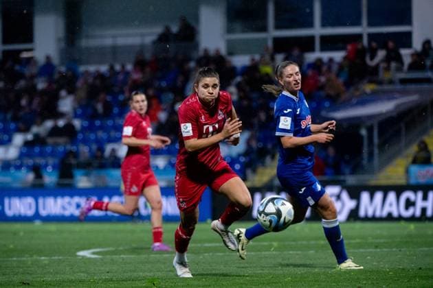 MartynÄÖ Wiankowska FC Koeln, 26 in duel with Melissa Koessler TSG Hoffenheim, 25 , GER, TSG 1899 Hoffenheim vs FC Koeln, Football Google Pixel Womens Bundesliga, Matchday 18, Season 2023 2024, 15 04 2024 DFB regulations prohibit any use of photographs as image sequences and or quasi video GER, TSG 1899 Hoffenheim vs FC Koeln, Football Google Pixel Womens Bundesliga, Matchday 18, Season 2023 2024, 15 04 2024 Hoffenheim Copyright: xEibner-Pressefoto Memmlerx EP_MMR