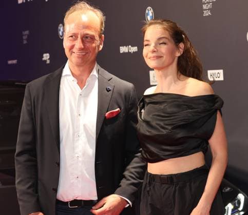 Yvonne Catterfeld, and organizer, Christian Okon, Portraet, Portrait, Tennis Players Night BMW Open 2024 Red Carpet Event 16 04 2024 PHOTO Mladen Lackovic LakoPress