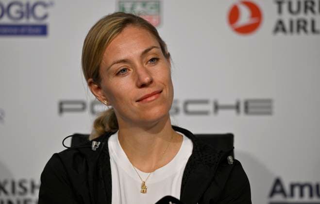 Angelique Kerber GER in an interview thoughtful Tennis Ladies Porsche Cup Porsche Tennis Grand Prix GP Stuttgart 2024 Porsche Arena 16 04 2024 DFL REGULATIONS PROHIBIT ANY USE OF PHOTOGRAPHS AS IMAGE SEQUENCES AND OR QUASI VIDEO Porsche Tennis Grand Prix GP Stuttgart 2024