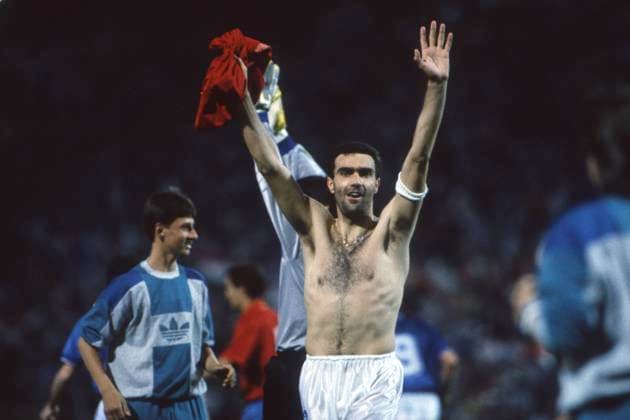 Giuseppe BERGOMI cheers after the goal for 1 0, cheers, jubilation, joy, cheers, Italy ITA Spain ESP 1 0, Soccer EURO 1988 in Germany, 14 06 1988 in the Waldstadion Frankfurt, Â