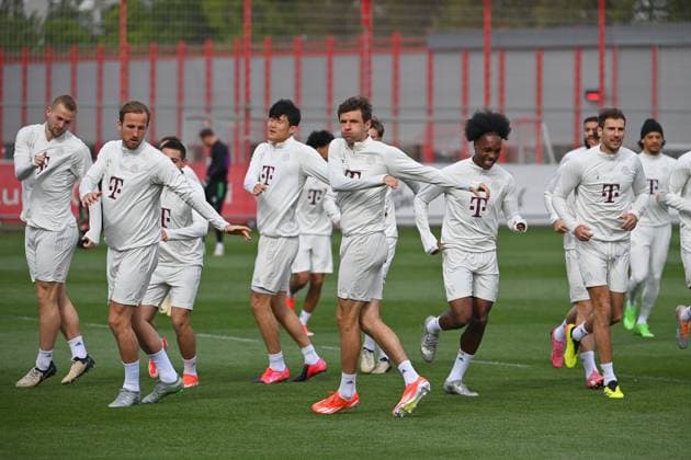 from left Eric DIER Bayern Muenchen , Harry KANE Bayern Muenchen , Raphael GUERREIRO Bayern Muenchen , Minjae KIM FC Bayern Muenchen , Thomas MUELLER MÜLLER,Bayern Muenchen , Leon GORETZKA Bayern Muenchen ,Leroy SANE Bayern Muenchen action final training on 16 04 2024 before the football Champions League quarterfinal FC Bayern Muenchen Arsenal London on 17 04 2024, A L L I A N Z A R E N A