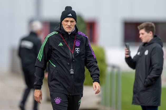 Head coach Thomas Tuchel FC Bayern Muenchen , final training before the UEFA Champions League match against FC Arsenal, season 2023 2024 at Saebener Strasse 16 04 2024 DFB regulations prohibit any use of photographs as image sequences and or quasi video Muenchen Bayern Germany Copyright: xkolbert-press UlrichxGamelx