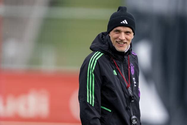 Head coach Thomas Tuchel FC Bayern Muenchen laughs, final training before the UEFA Champions League match against FC Arsenal, season 2023 2024 at Saebener Strasse 16 04 2024 DFB regulations prohibit any use of photographs as image sequences and or quasi video Muenchen Bayern Germany Copyright: xkolbert-press UlrichxGamelx