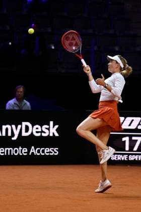 Donna Vekic CRO Action Tennis Ladies Porsche Cup Porsche Tennis Grand Prix GP Stuttgart 2024 Porsche Arena 16 04 2024 DFL REGULATIONS PROHIBIT ANY USE OF PHOTOGRAPHS AS IMAGE SEQUENCES AND OR QUASI VIDEO Porsche Tennis Grand Prix GP Stuttgart 2024