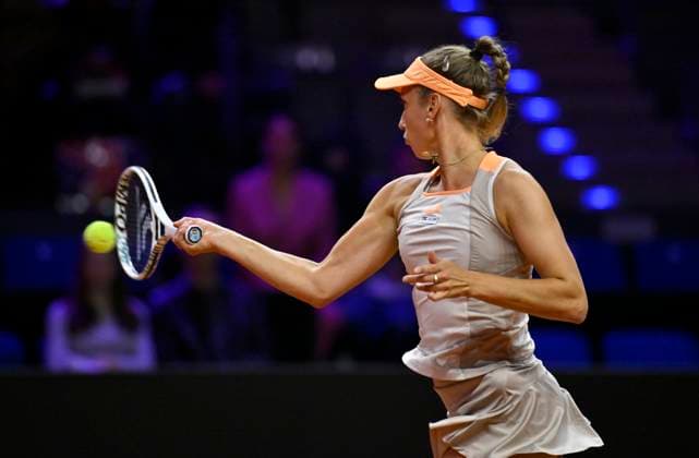 Elise Mertens BEL Action Tennis Ladies Porsche Cup Porsche Tennis Grand Prix GP Stuttgart 2024 Porsche Arena 16 04 2024 DFL REGULATIONS PROHIBIT ANY USE OF PHOTOGRAPHS AS IMAGE SEQUENCES AND OR QUASI VIDEO Porsche Tennis Grand Prix GP Stuttgart 2024
