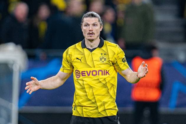 Marcel Sabitzer Borussia Dortmund, 20 Borussia Dortmund vs Atletico Madrid, Football, UEFA Champions League, Quarterfinal Quarterfinal, 16 04 2024 DFL REGULATES PROHIBIT ANY OUSE OF PHOTOGRAPHS AS IMAGE SEQUENCES AND OR QUASI VIDEO Borussia Dortmund vs Atletico Madrid, Football, UEFA Champions League, Quarterfinal Quarterfinal, 16 04 2024 Dortmund Copyright: xEibner-Pressefoto BahhoxKarax EP_BVB