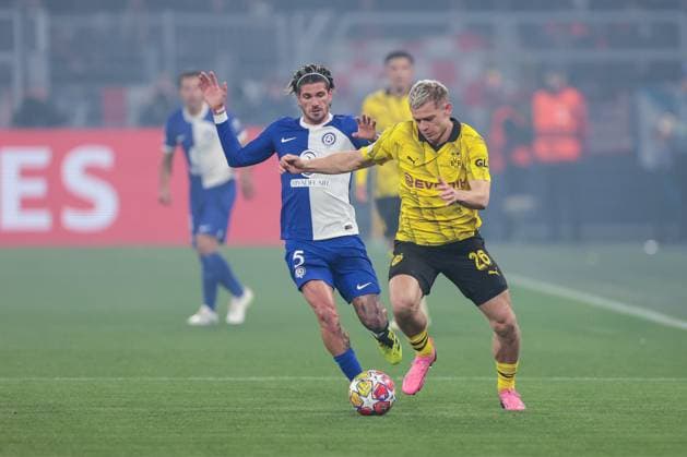 16 04 2024, Football, Season 2023 2024, UEFA Champions League, UCL, Quarter-final, Round 2, Second leg, Borussia Dortmund Atletico Madrid, v l Rodrigo de Paul Atletico Madrid , Julian Ryerson Borussia Dortmund in duel, Dortmund Signal Iduna Park NRW Germany xRHR PHOTO DEx Copyright: DennisxEwert RHR-FOTOx RHR-FOTO DE