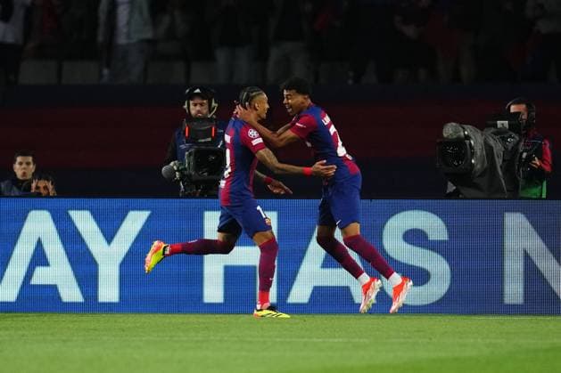 Raphael Dias Belloli Raphinha of FC Barcelona, Barca celebrates the 1-0 FC Barcelona v Paris Saint Germain PSG. UEFA Champions League match. Quarter-finals, second leg. Football, Lluis Companys Stadium, Madrid, Spain - 16 April 2024 Editorial use only  Copyright: xBaguxBlanco PRESSINPHOTO Shutterstockx 14438449q