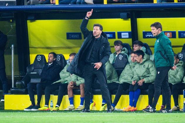 16 04 2024 Football, 2023 2024, UEFA Champions League, quarter-finals, Borussia Dortmund Atletico Madrid Diego Simeone Coach Atletico Madrid