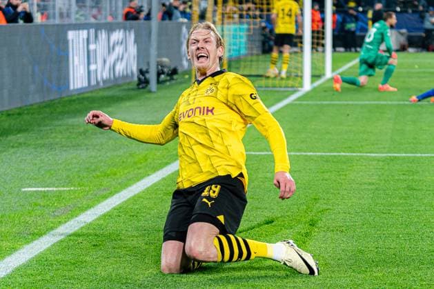 Goal for 1 0 by Julian Brandt Borussia Dortmund, 19 Borussia Dortmund vs Atletico Madrid, Football, UEFA Champions League, Quarter-final quarter-final, 16 04 2024 DFL REGULATIONS PROHIBIT ANY OUSE OF PHOTOGRAPHS AS IMAGE SEQUENCES AND OR QUASI VIDEO Borussia Dortmund vs Atletico Madrid, Football, UEFA Champions League, Quarter-final quarter-final, 16 04 2024 Dortmund Copyright: xEibner-Pressefoto BahhoxKarax EP_BVB