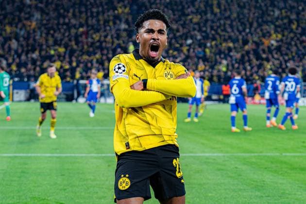 Goal to 2 0 by Ian Ethan Maatsen Borussia Dortmund, 22 Borussia Dortmund vs Atletico Madrid, Football, UEFA Champions League, Quarter-final quarter-final, 16 04 2024 DFL REGULATIONS PROHIBIT ANY OUSE OF PHOTOGRAPHS AS IMAGE SEQUENCES AND OR QUASI VIDEO Borussia Dortmund vs Atletico Madrid, Football, UEFA Champions League, Quarter-final quarter-final, 16 04 2024 Dortmund Copyright: xEibner-Pressefoto BahhoxKarax EP_BVB