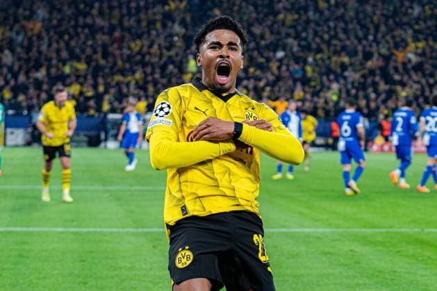 Goal to 2 0 by Ian Ethan Maatsen Borussia Dortmund, 22 Borussia Dortmund vs Atletico Madrid, Football, UEFA Champions League, Quarter-final quarter-final, 16 04 2024 DFL REGULATIONS PROHIBIT ANY OUSE OF PHOTOGRAPHS AS IMAGE SEQUENCES AND OR QUASI VIDEO Borussia Dortmund vs Atletico Madrid, Football, UEFA Champions League, Quarter-final quarter-final, 16 04 2024 Dortmund Copyright: xEibner-Pressefoto BahhoxKarax EP_BVB