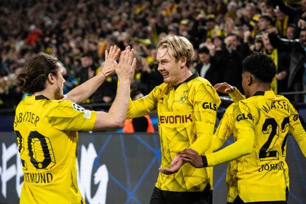 GER, UEFA Champions League, Borussia Dortmund vs Atlà tico Madrid Atletico Madrid 16 04 2024, Signal Iduna Park, Dortmund, GER, UEFA Champions League, Borussia Dortmund vs Atlà tico Madrid Atletico Madrid In the picture Goal celebrations for the 1 0 goal by Julian Brandt BV Borussia Dortmund, 19 Marcel Sabitzer BV Borussia Dortmund, 20 Ian Maatsen BV Borussia Dortmund, 22 nordphotoxGmbHxx xChristianxSchulze nph000300