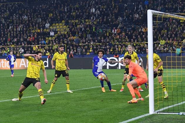 Soccer Champions League quarter-final Borussia Dortmund Atletico Madrid on 16 04 2024 at Signal Iduna Park in Dortmund Goal to 2 1 by an own goal by Mats Hummels Dortmund xRx