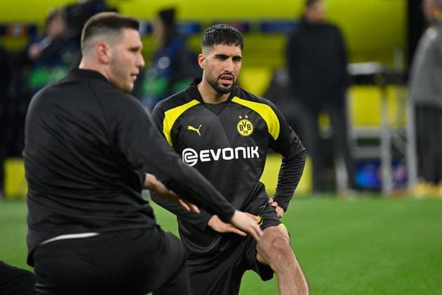 16 04 2024, xjrdrx, Football UEFA Champions League, Borussia Dortmund Atletico Madrid emspor, v l Warmup warm up Warm up before the start of the match Emre Can Borussia Dortmund DFL DFB REGULATIONS PROHIBIT ANY USE OF PHOTOGRAPHS as IMAGE SEQUENCES and or QUASI VIDEO Dortmund