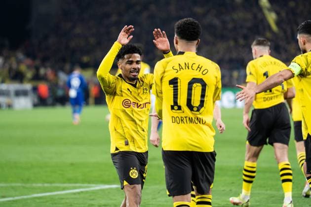 GER, UEFA Champions League, Borussia Dortmund vs AtlÃ tico Madrid Atletico Madrid 16 04 2024, Signal Iduna Park, Dortmund, GER, UEFA Champions League, Borussia Dortmund vs AtlÃ tico Madrid Atletico Madrid In the picture Goal celebrations for the 2-0 goal by Ian Maatsen BV Borussia Dortmund, 22 Jadon Sancho BV Borussia Dortmund, 10 nordphotoxGmbHxx xChristianxSchulze nph000300