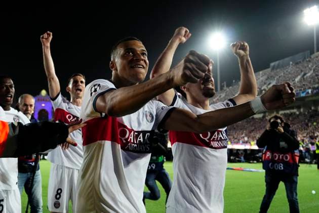 Sport Bilder des Tages FC Barcelona, Barca v Paris Saint-Germain: Quarter-final Second Leg - UEFA Champions League 2023 24 Kylian Mbappe centre-forward of PSG and France celebrates after scoring his sides first goal during the UEFA Champions League quarter-final second leg match between FC Barcelona and Paris Saint-Germain at Estadi Olimpic Lluis Companys on April 16, 2024 in Barcelona, Spain. Barcelona Spain  Copyright: xJosexBretonx originalFilename:breton-fcbarcel240416_npm0d.jpg