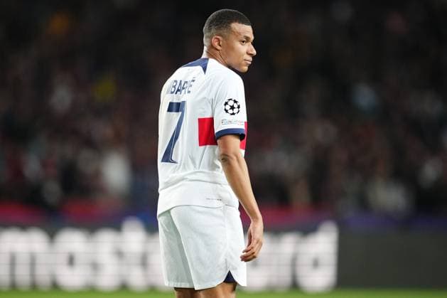 ESP: FC Barcelona, Barca v Paris Saint Germain PSG UEFA Champions League match. Quarter-finals Kilian Mbappe of Paris Saint-Germain during the UEFA Champions League match, Quarter-finals, second leg, between FC Barcelona v Paris Saint Germain PSG played at Lluis Companys Stadium on April 16, 2024 in Barcelona Spain. kpng Copyright: xBaguxBlancox xPRESSINPHOTOx PS_240416_057