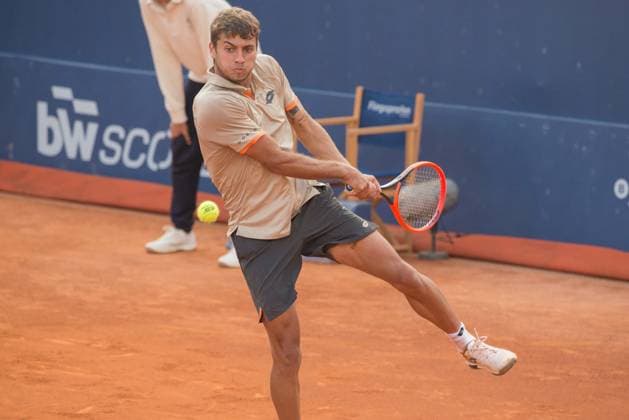 April 16, 2024: FLAVIO COBOLLI hits the ball during a match against RAFAEL NADAL in the Barcelona Open Banc Sabadell 2024. RAFAEL NADAL won the match 6-2 6-3. Barcelona Spain - ZUMAr159 20240416_aap_r159_047 Copyright: xPatriciaxRodriguesx