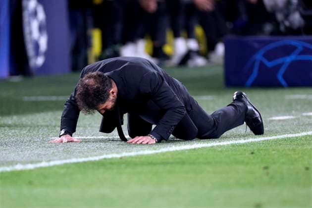 SIMEONE Diego Coach Team Atletico Madrid UEFA Championsleague Season 2023 2024 Match Quarterfinal Second leg BVB Atletico Madrid 4 2 on 16 04 2024 in Dortmund DFL REGULATIONS PROHIBIT ANY USE OF PHOTOGRAPHS as IMAGE SEQUENCES and or QUASI VIDEO Copyright: xLacixPerenyix