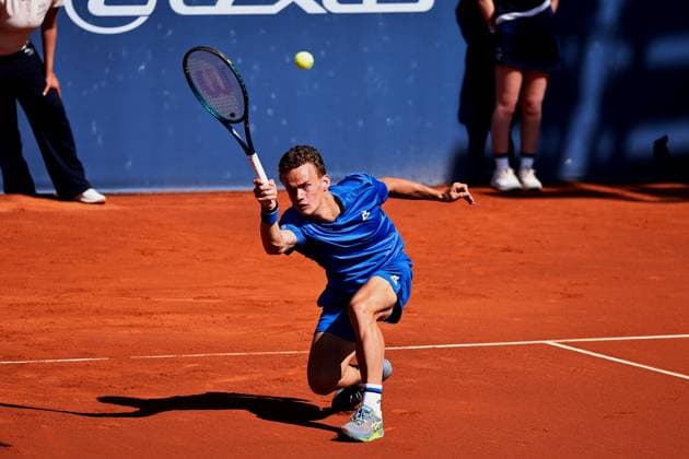 Luca Van Assche (FRA), APRIL16, 2024 - Tennis : Luca Van Assche during singles 1st round match against Zhizhen Zhang on the Barcelona Open Banc Sabadell tennis tournament at the Real Club de Tenis de Barcelona in Barcelona, Spain. Noxthirdxpartyxsales  (250412532)