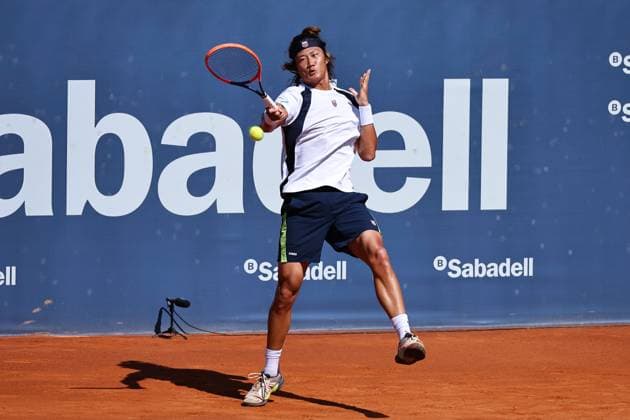 Zhizhen Zhang (CHN), APRIL16, 2024 - Tennis : Zhizhen Zhang during singles 1st round match against Luca Van Assche on the Barcelona Open Banc Sabadell tennis tournament at the Real Club de Tenis de Barcelona in Barcelona, Spain. Noxthirdxpartyxsales  (250414420)
