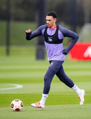 Football - UEFA Europa League - Quarter-Final 2nd Leg - BC Atalanta v Liverpool FC - MD-1 LIVERPOOL, ENGLAND - Wednesday, April 17, 2024: Liverpool s Trent Alexander-Arnold during a training session at the AXA Training Centre ahead of the UEFA Europa League Quarter-Final 2nd Leg match between BC Atalanda and Liverpool FC. (Photo by Jessica Hornby Propaganda) LIVERPOOL AXA Training Centre MERSEYSIDE ENGLAND  Copyright: xDavidxRawcliffex P2024-04-17-LFC_Training_Atalanta-15