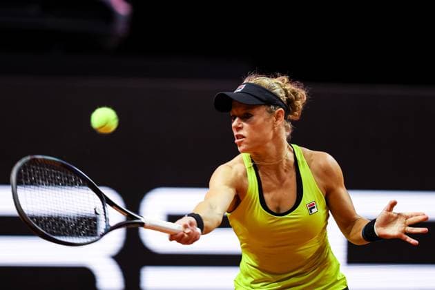 Laura Siegemund GER Marta Kostyuk UKR vs Laura Siegemund GER GER Porsche Tennis Grand Prix GP Stuttgart 2024, Porsche Arena, 17 04 2024 GER Porsche Tennis Grand Prix GP Stuttgart 2024 Porsche Arena, 17 04 2024 Stuttgart Copyright: xEibner-Pressefoto RogerxBuerkex EP