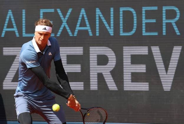 Alexander Zverev GER symbol, symbol image, symbol photo, name, is presented Tennis BMW Open 2024 17 04 2004 Munich PHOTO Mladen Lackovic LakoPress
