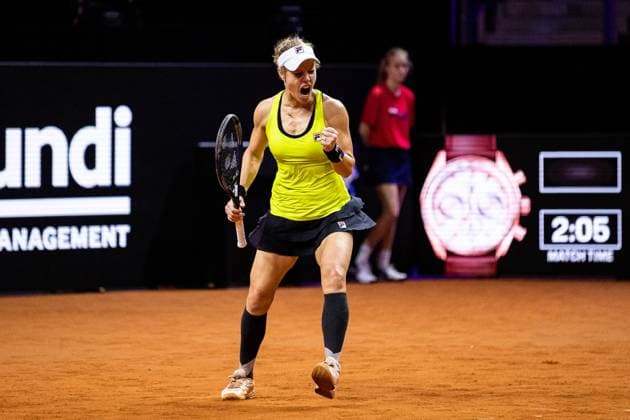 Laura Siegemund GER with victory fist and shout of joy Marta Kostyuk UKR vs Laura Siegemund GER GER Porsche Tennis Grand Prix GP Stuttgart 2024, Porsche Arena, 17 04 2024 GER Porsche Tennis Grand Prix GP Stuttgart 2024 Porsche Arena, 17 04 2024 Stuttgart Copyright: xEibner-Pressefoto RogerxBuerkex EP