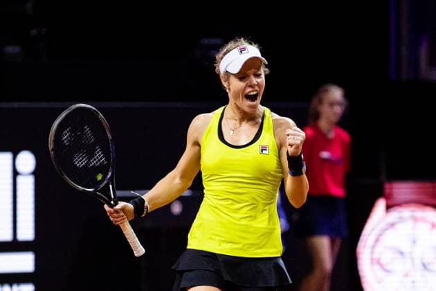 Laura Siegemund GER with victory fist and shout of joy Marta Kostyuk UKR vs Laura Siegemund GER GER Porsche Tennis Grand Prix GP Stuttgart 2024, Porsche Arena, 17 04 2024 GER Porsche Tennis Grand Prix GP Stuttgart 2024 Porsche Arena, 17 04 2024 Stuttgart Copyright: xEibner-Pressefoto RogerxBuerkex EP