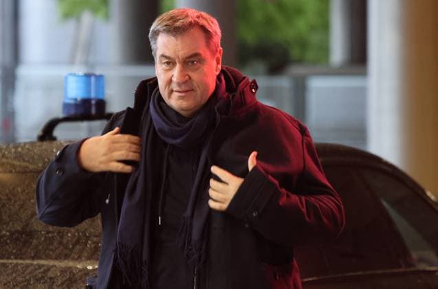 Prime Minister Markus Söder, at the stadium, Football FC Bayern Muenchen Arsenal FC UEFA Champions League, UCL quarterfinal second leg 17 04 2024 Allianz Arena, PHOTO Mladen Lackovic LakoPress